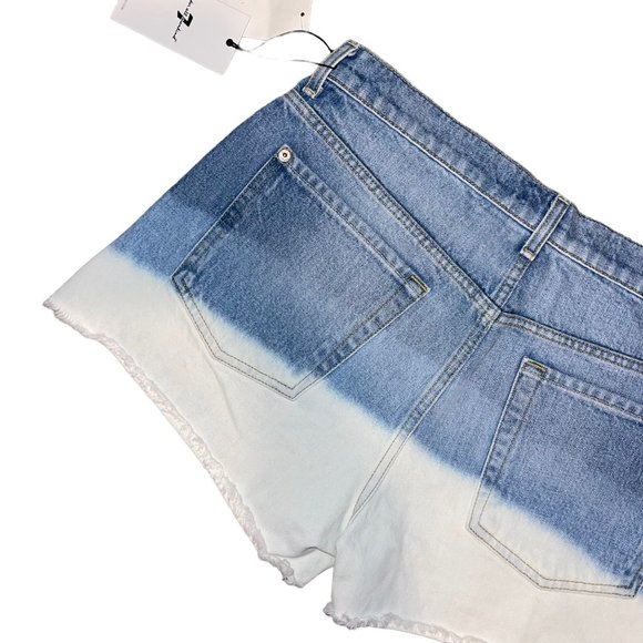 NWT 7 For All Mankind Distressed Womens Shorts 31 Distressed Dip Dye Light Wash - Picture 5 of 7